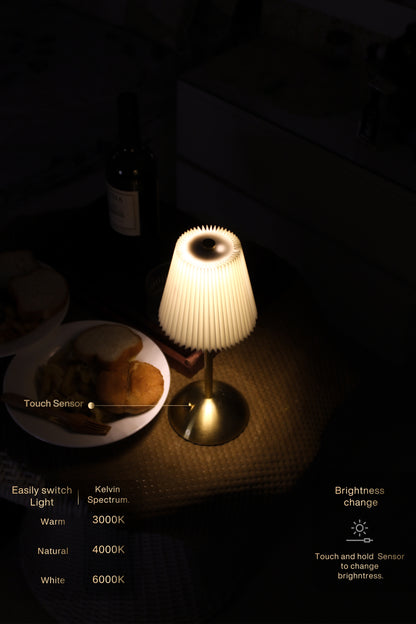 Willow Whimsy Metal Lamp - Touch Sensor