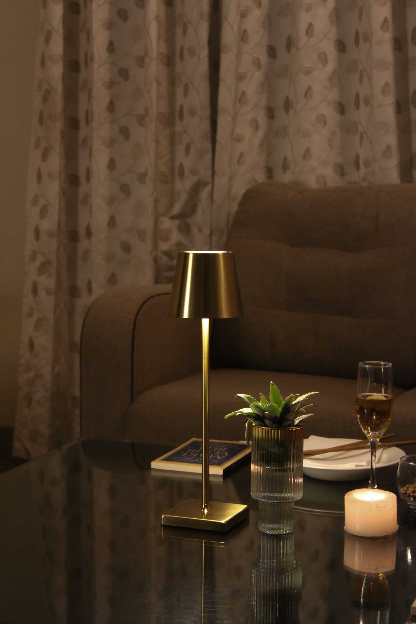 Linear Luxe Metal Lamp - Touch Sensor