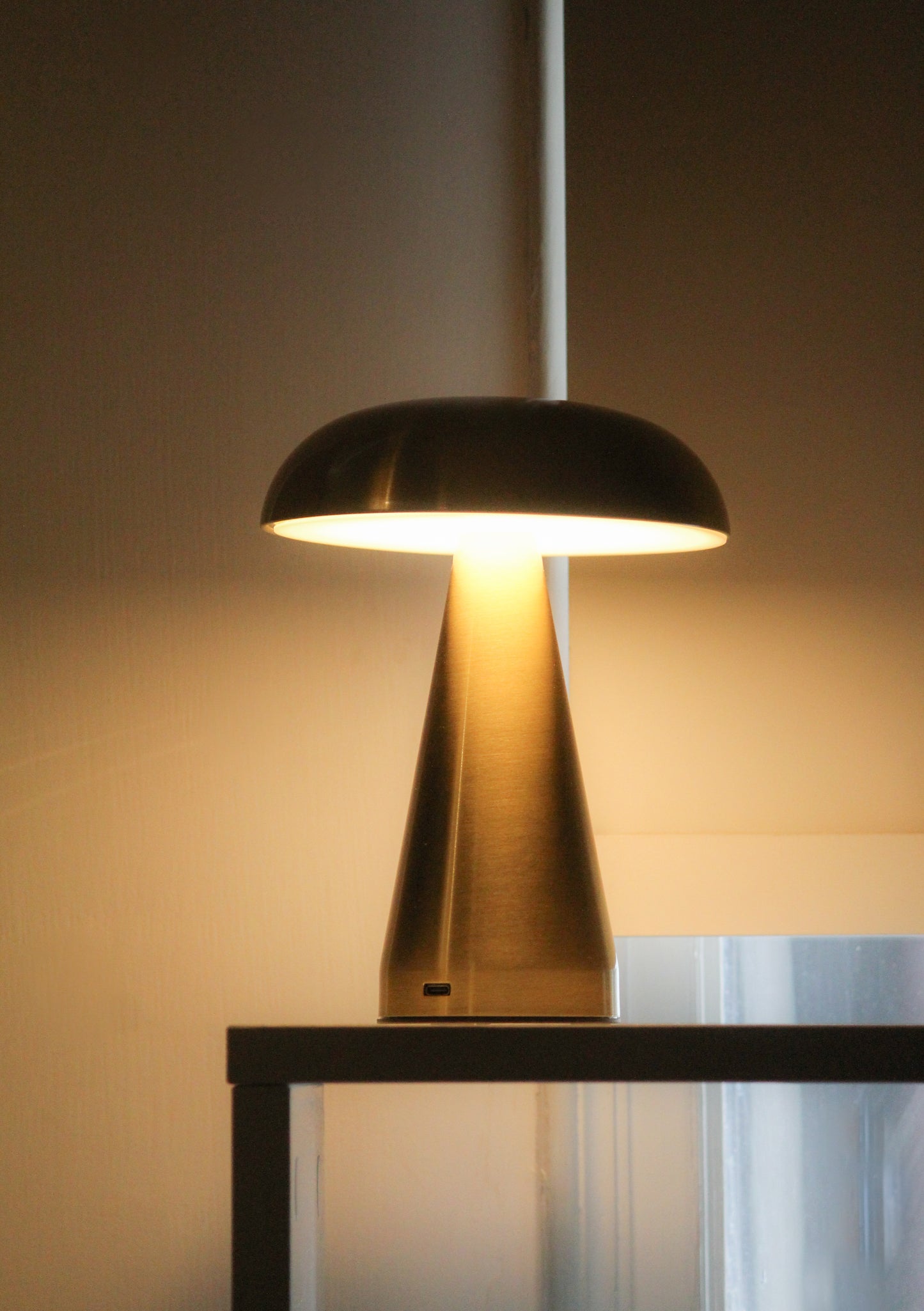 Mushroom Metal Lamp - Touch Sensor