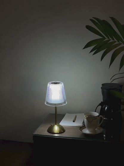  Cinematic product video of the Garnish Prism Glaze lamp showing the light reflection.